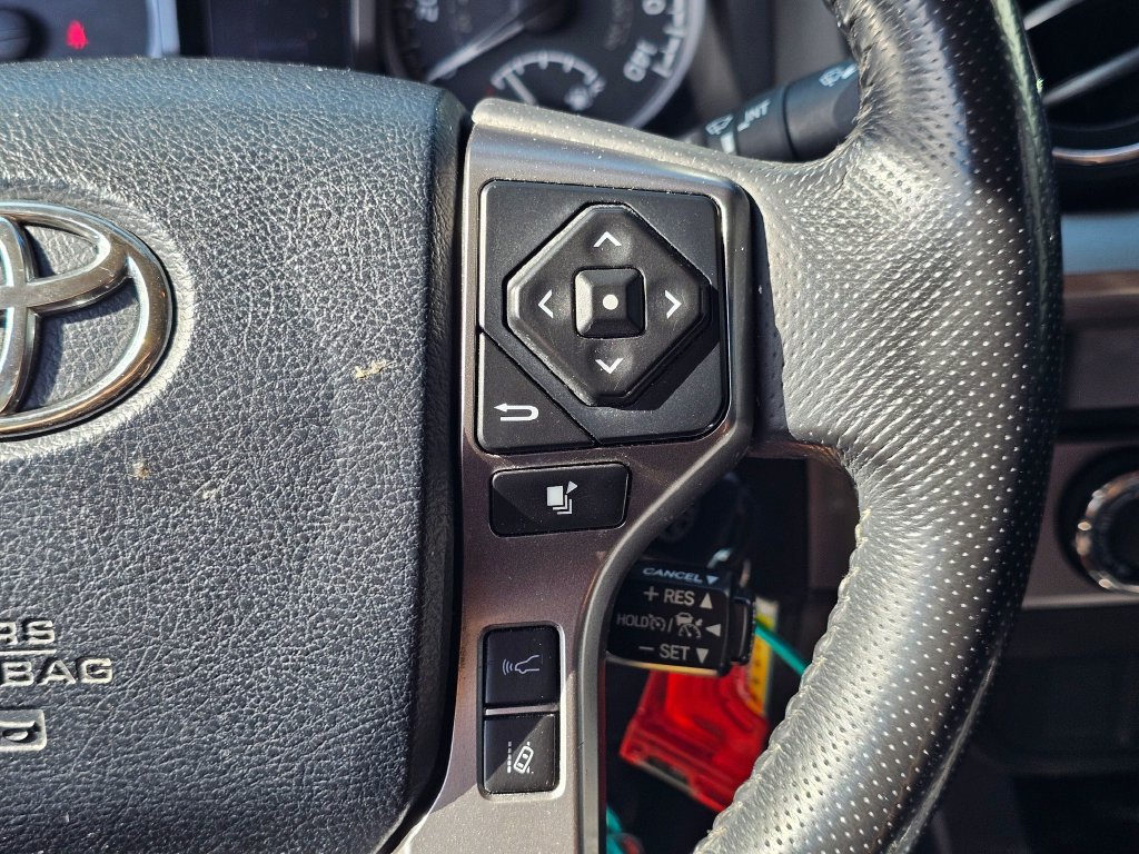 Used 2019 Toyota Tacoma SR5 AWD/4WD image 27