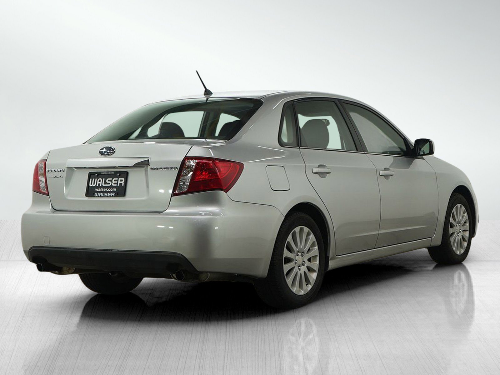 Used 2011 Subaru Impreza 2.5i Premium w/ PWR Moonroof Value Pkg image 5