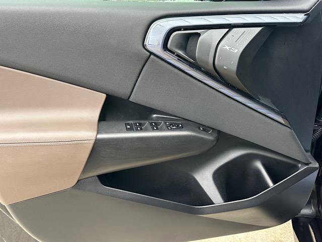 Certified 2025 BMW X3 xDrive30i w/ M Sport Package image 17