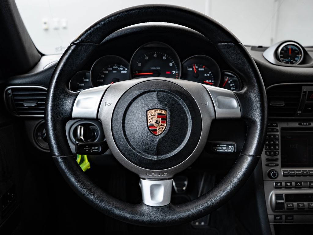 Used 2005 Porsche 911 Carrera RWD image 36