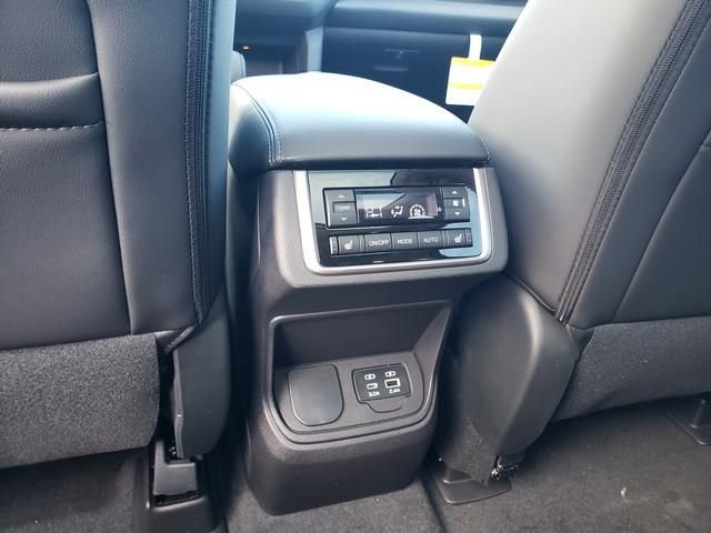 New 2026 Subaru Ascent Limited AWD/4WD image 13