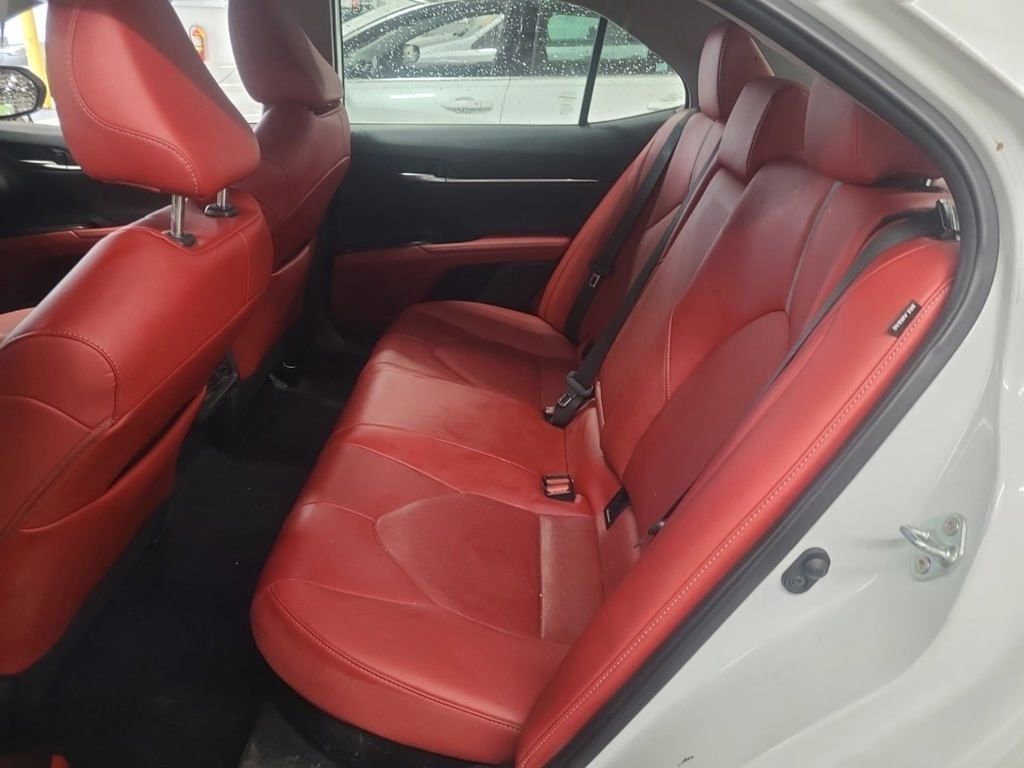 Used 2022 Toyota Camry XSE w/ Cold Weather Package FWD image 8