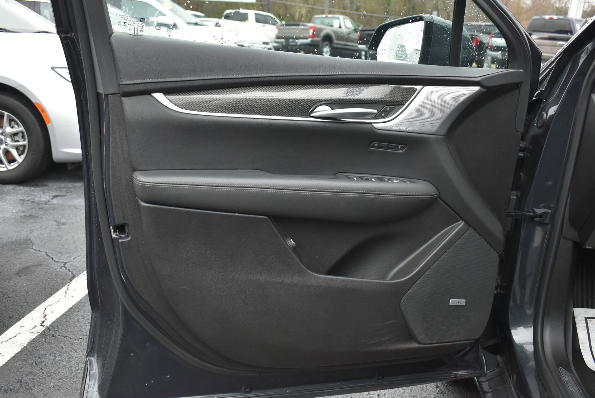 Used 2023 Cadillac XT5 Sportv w/ Technology Package image 12