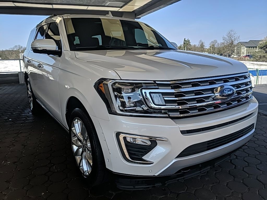 Used 2018 Ford Expedition Limited w/ Equipment Group 302A image 4