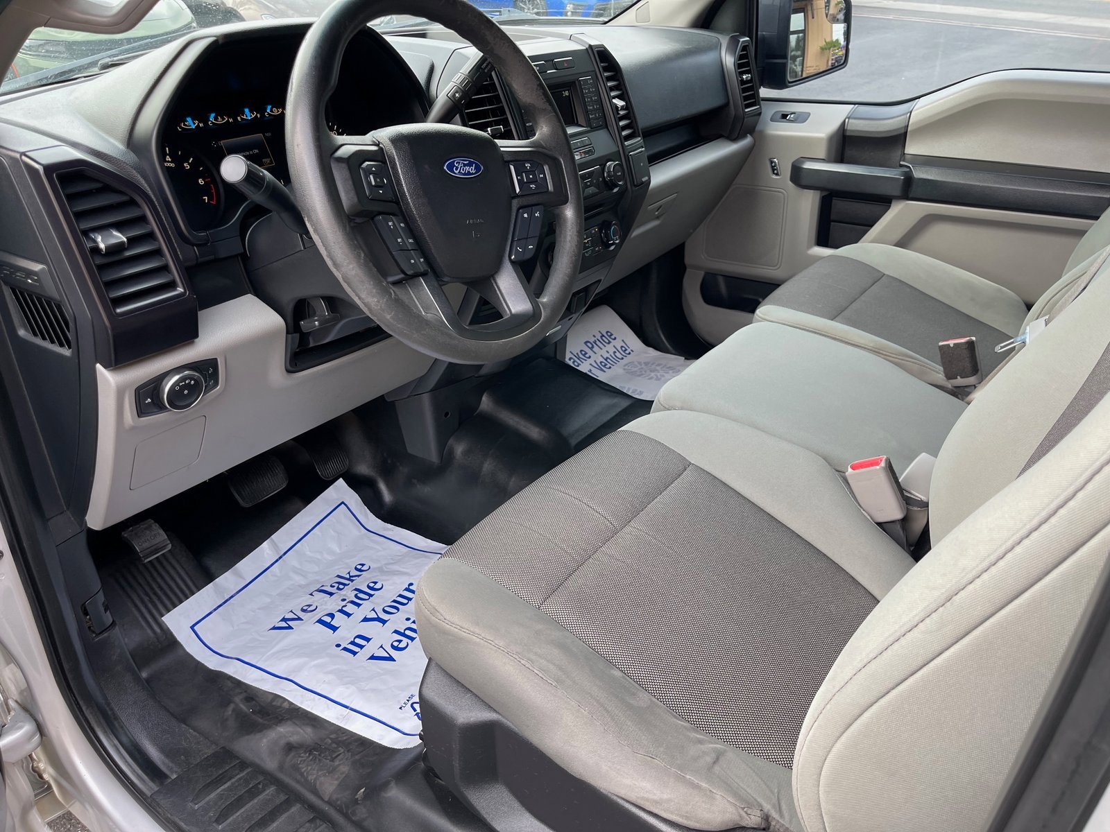 Used 2017 Ford F150 XL w/ Equipment Group 101A Mid image 10