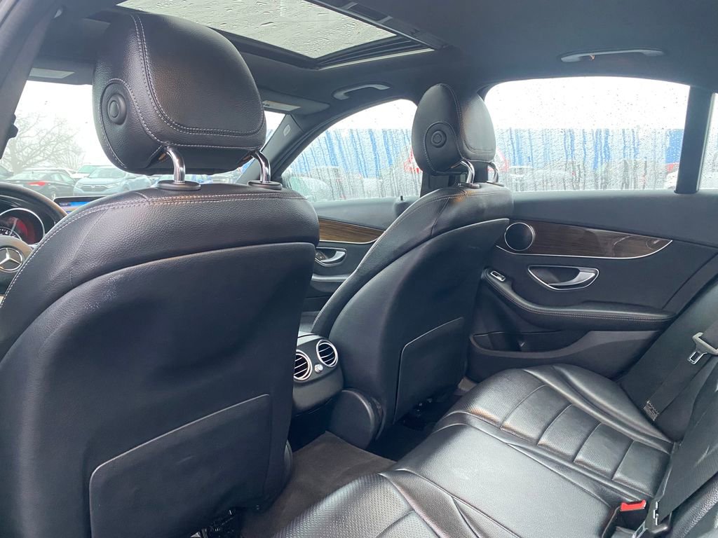 Used 2019 Mercedes-Benz C 300 Sedan image 15