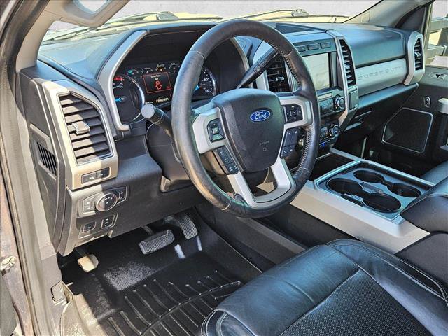 Used 2019 Ford F250 Lariat w/ Lariat Ultimate Package AWD/4WD image 9
