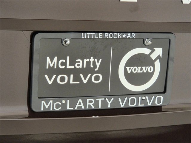 Certified 2026 Volvo XC60 B5 Core image 9