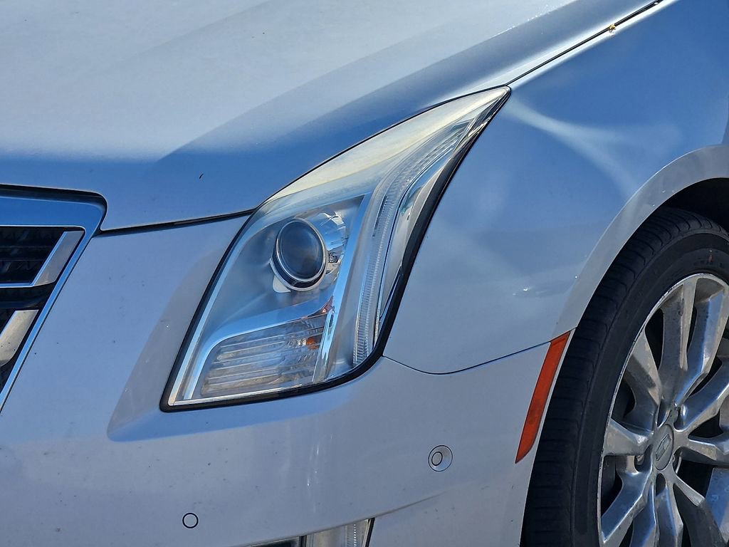 Used 2017 Cadillac XTS Luxury FWD image 3