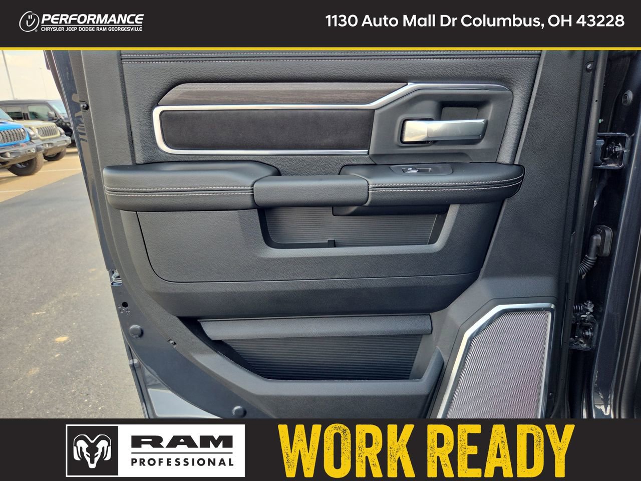 New 2026 RAM 2500 Laramie AWD/4WD image 14