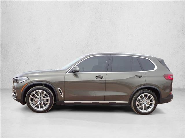 Used 2023 BMW X5 xDrive40i w/ Premium Package image 2