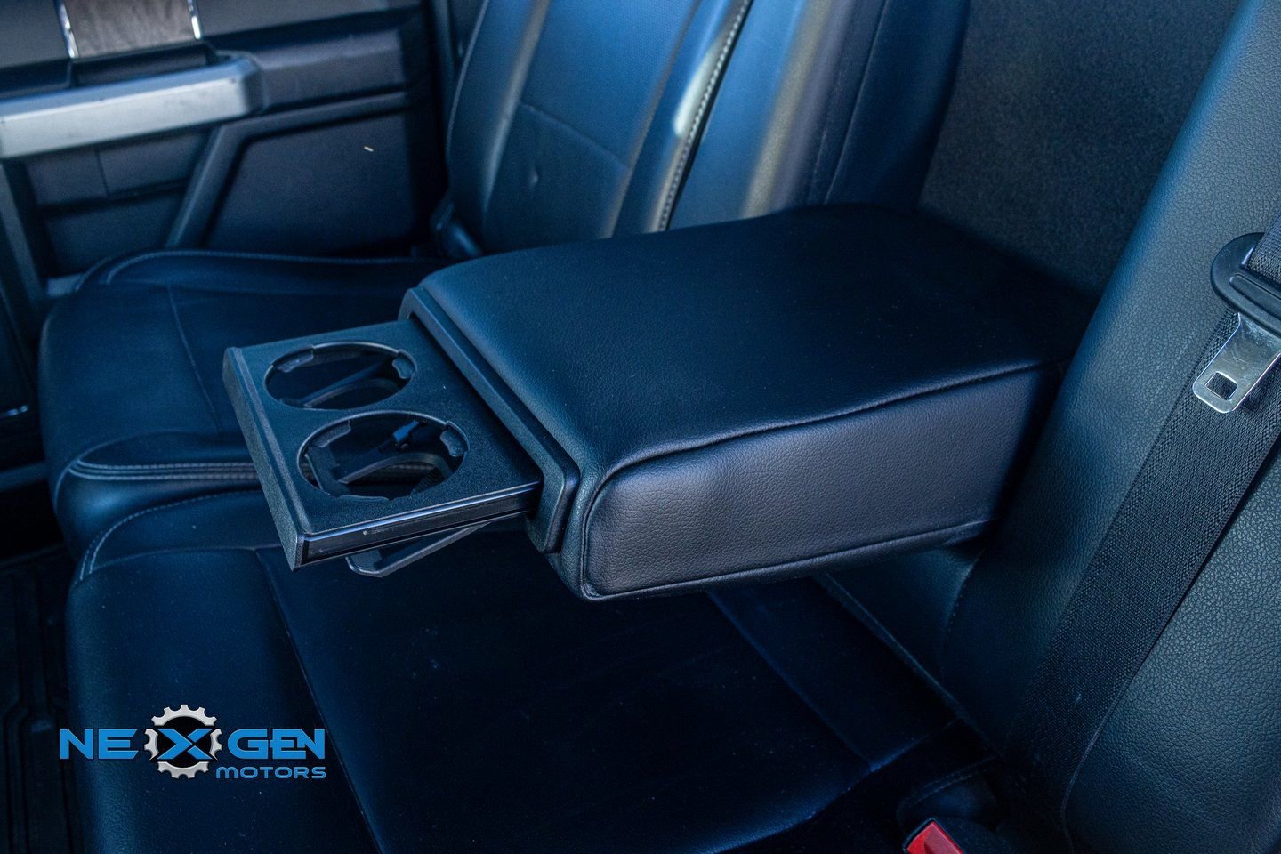 Used 2019 Ford F350 Lariat w/ Lariat Ultimate Package image 29