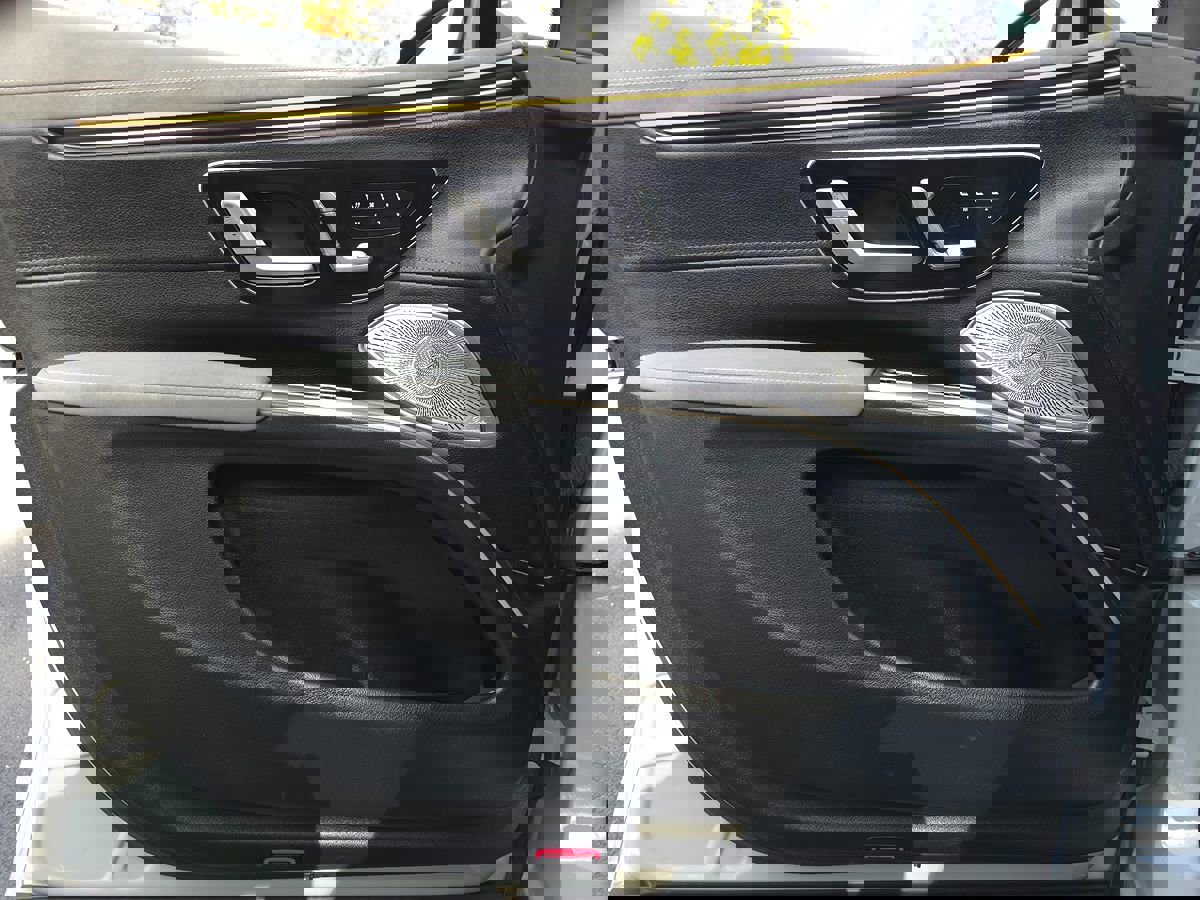 Used 2023 Mercedes-Benz EQS 580 4MATIC SUV image 27