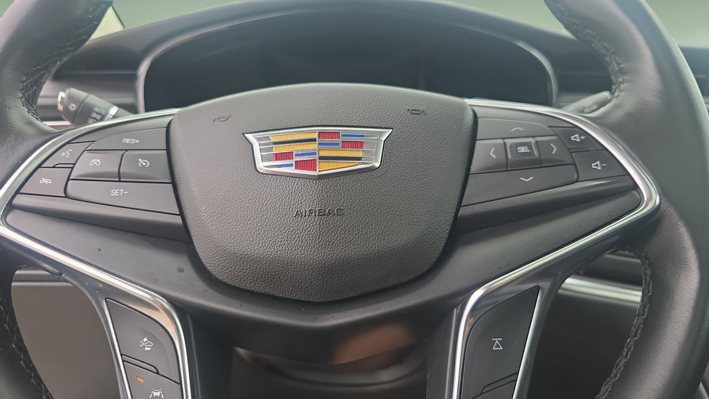 Used 2019 Cadillac XT5 Premium Luxury FWD image 17