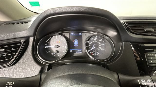 Used 2020 Nissan Rogue S FWD image 17