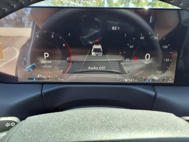 New 2026 Nissan Armada SL w/ Captain's Chari Seat Package AWD/4WD image 18