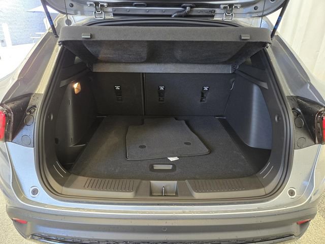 New 2026 Chevrolet Trax RS w/ Driver Confidence Package image 6