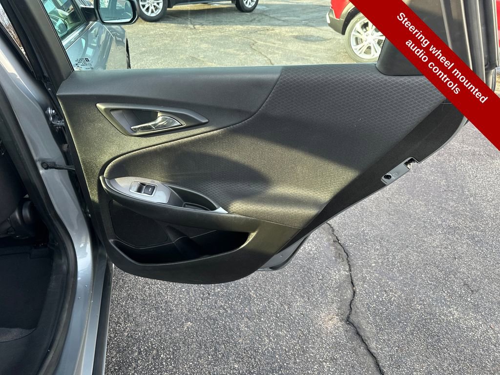 Used 2023 Chevrolet Malibu LT image 38