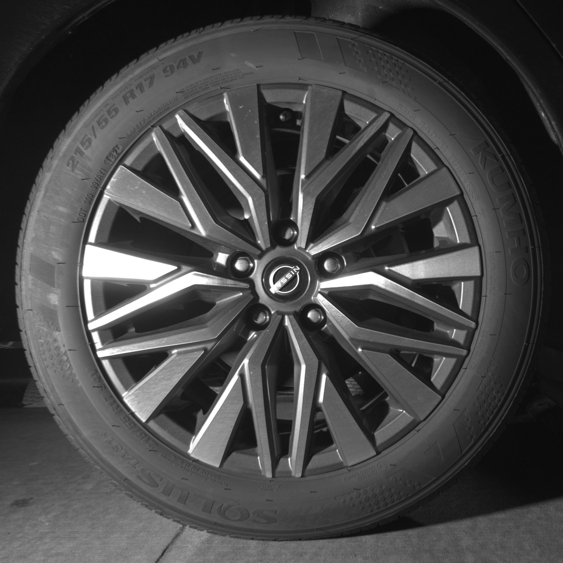 Used 2025 Nissan Altima 2.5 SV FWD image 15