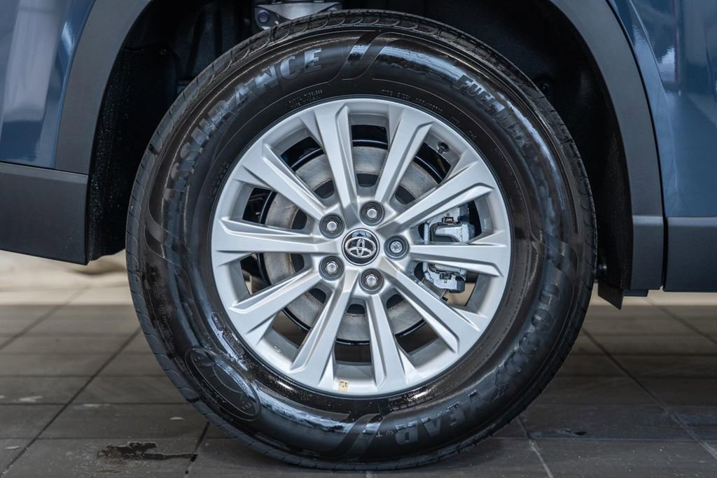 New 2026 Toyota Grand Highlander XLE image 16