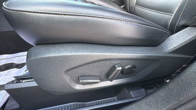 Certified 2024 Ford Edge SEL w/ Convenience Package image 9