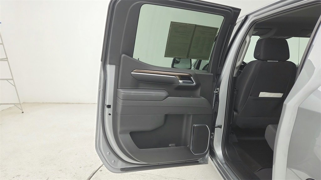 Certified 2025 Chevrolet Silverado 1500 LT image 26