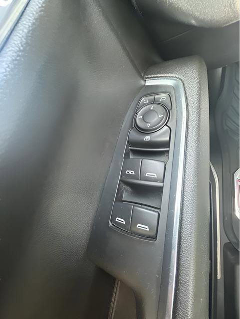 Used 2024 Chevrolet Silverado 1500 LT image 20