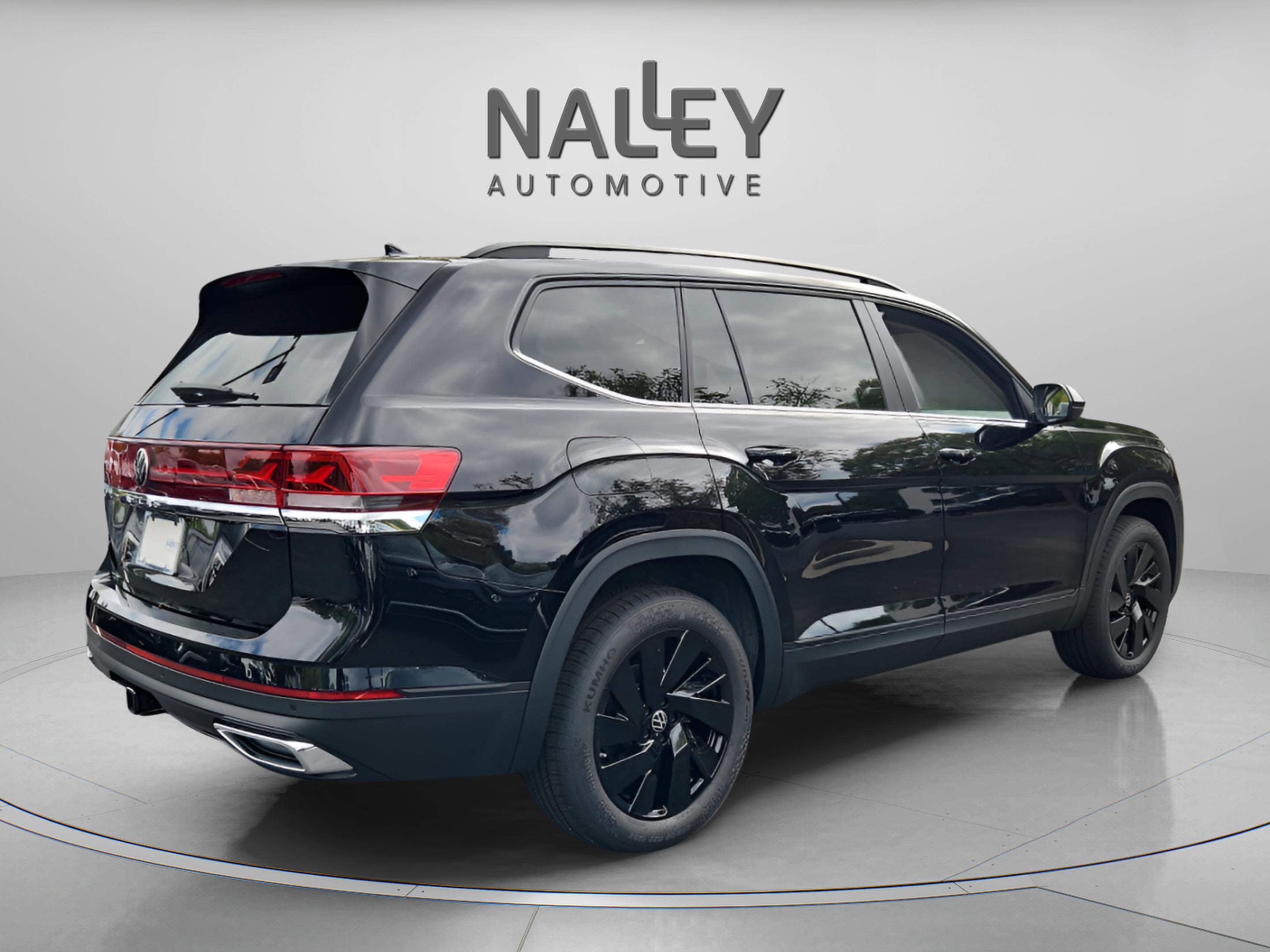 New 2026 Volkswagen Atlas SE image 6