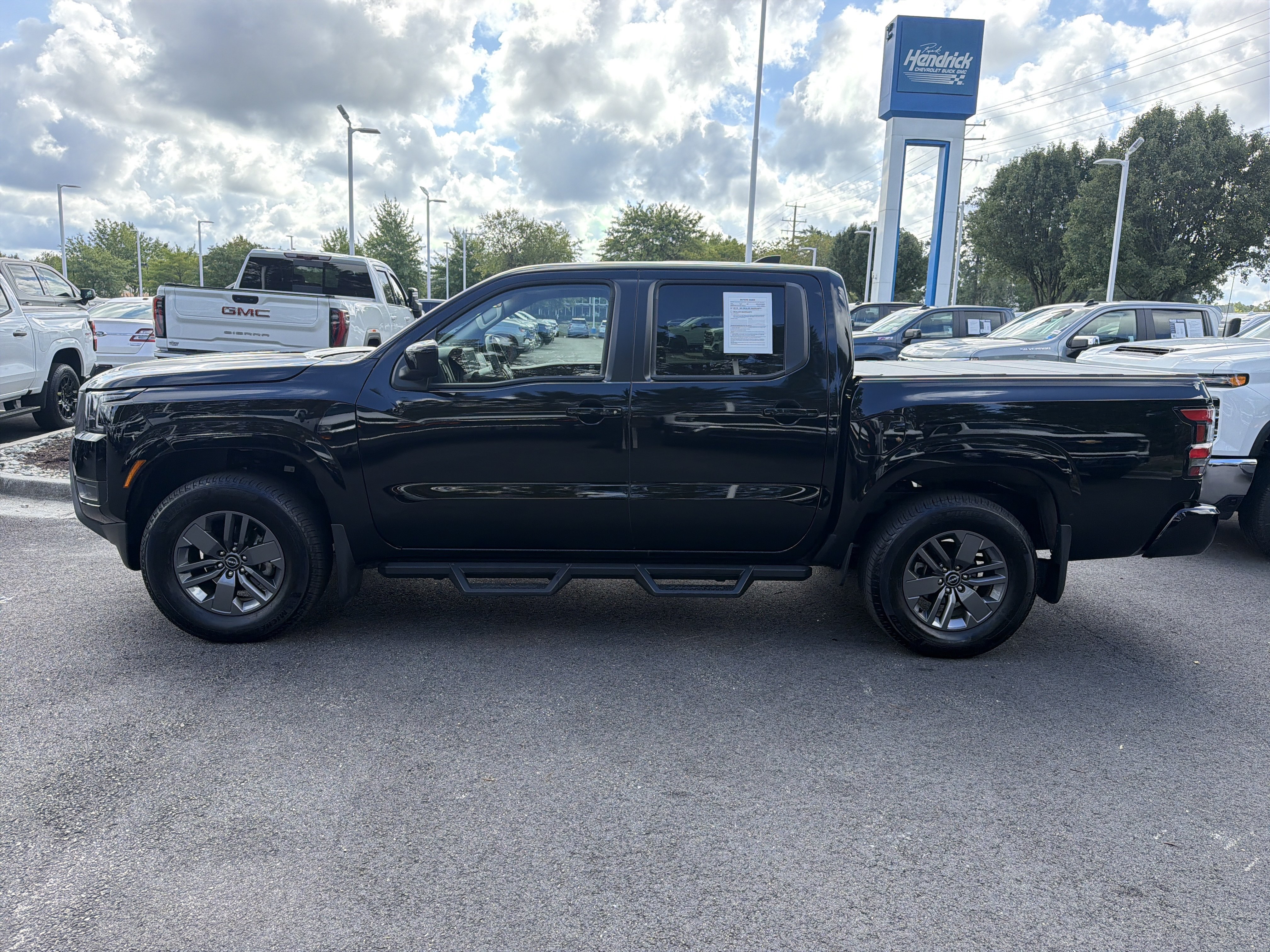 Used 2026 Nissan Frontier SV w/ SV Convenience Package AWD/4WD image 7