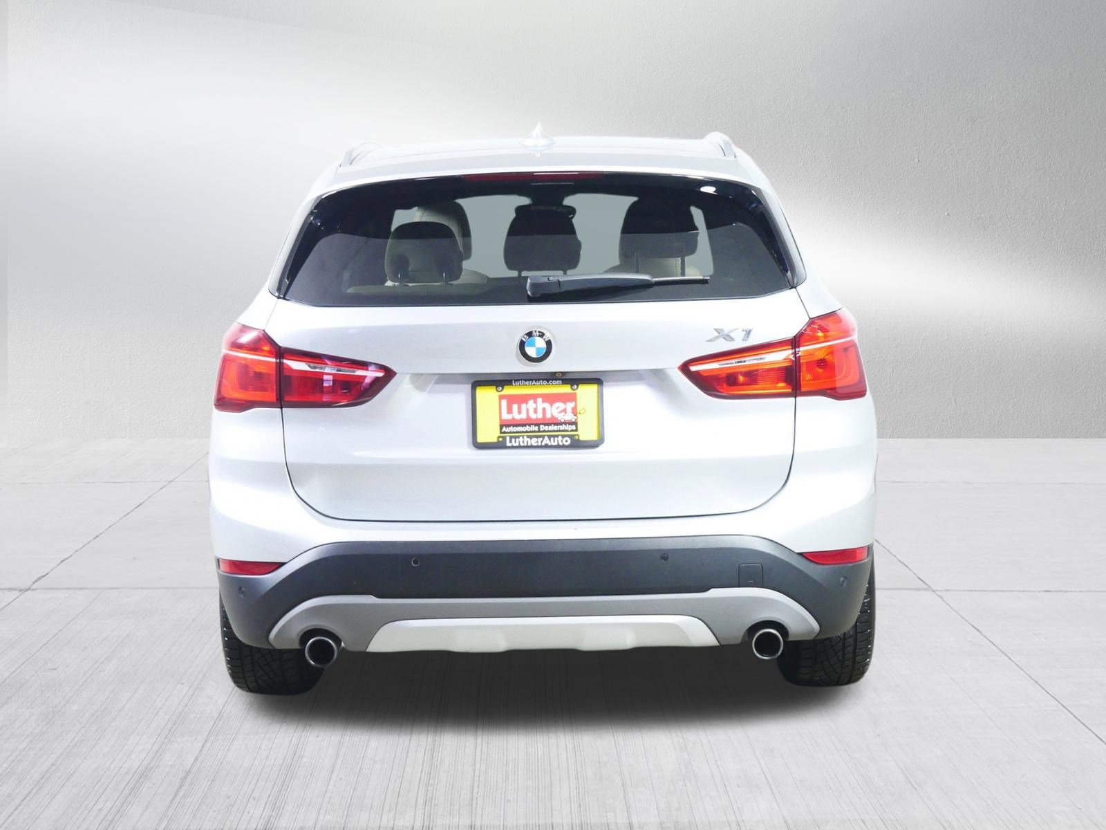 Used 2017 BMW X1 xDrive28i image 6