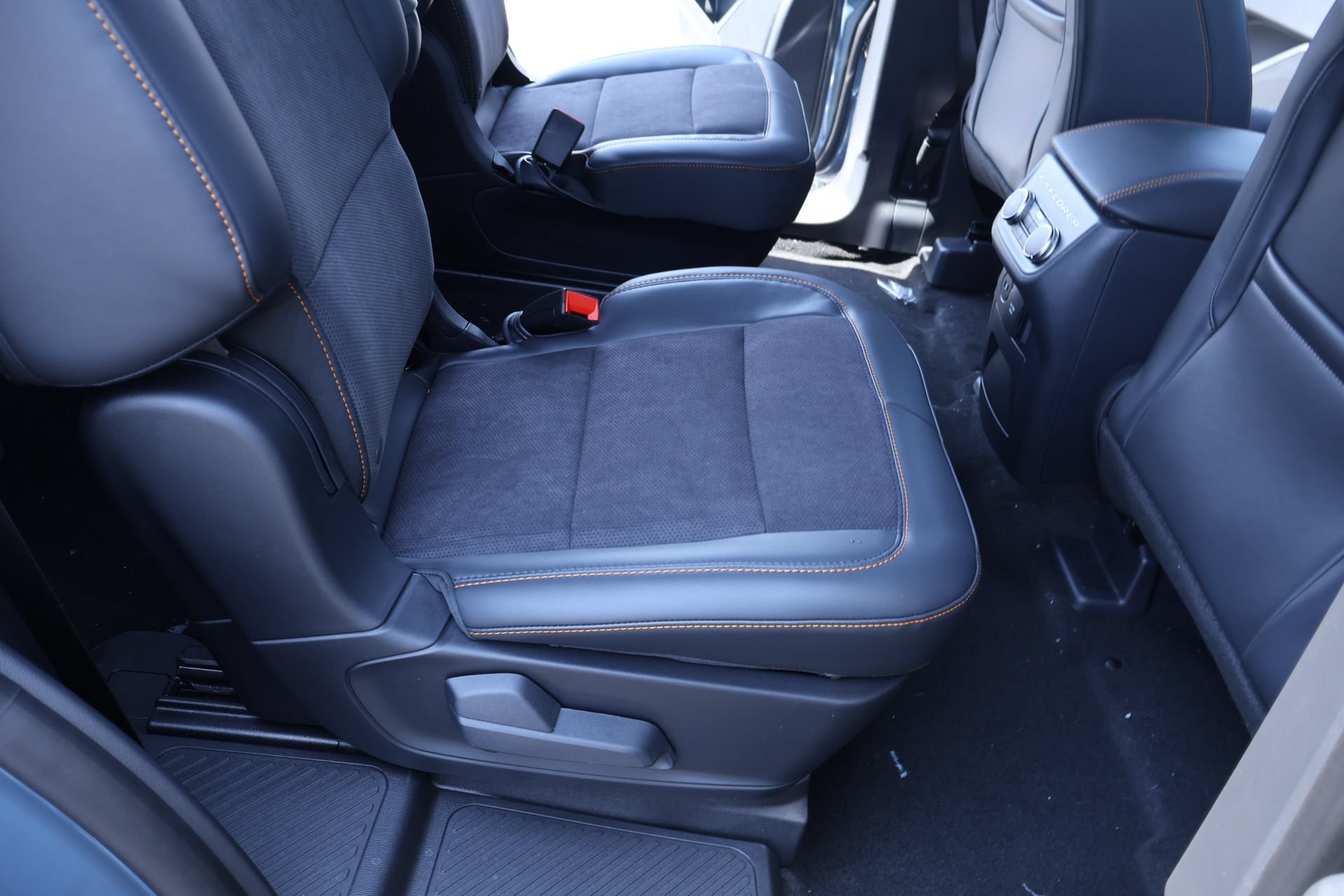 New 2026 Ford Explorer Tremor w/ Tremor Convenience Package AWD/4WD image 16