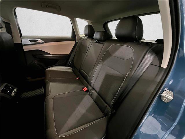 Used 2025 Volkswagen Taos SE FWD image 28
