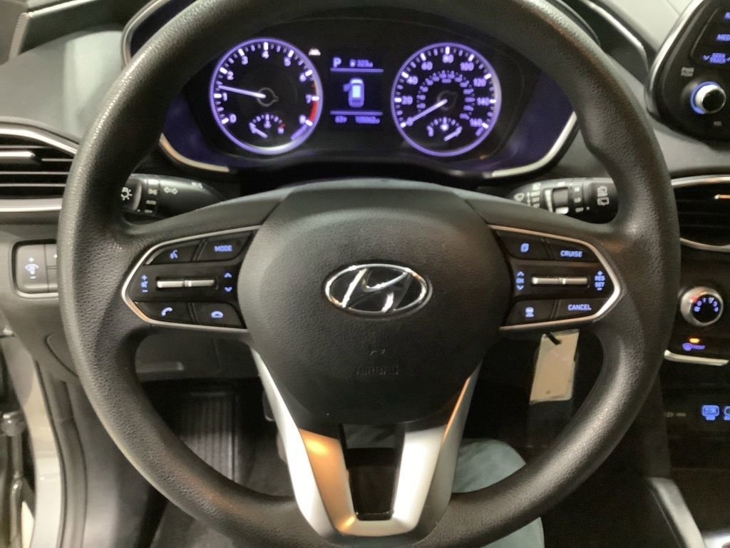 Used 2019 Hyundai Santa Fe SE image 12