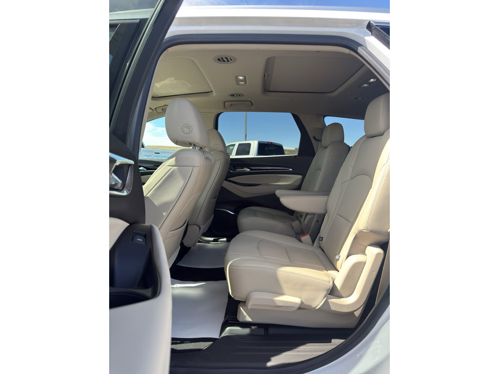 Used 2020 Buick Enclave Premium w/ Sun and Sites Package image 12