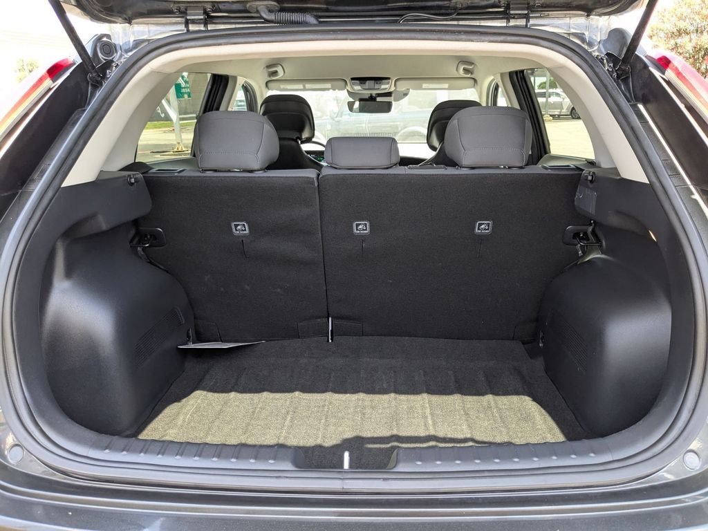 Used 2025 Kia Niro LX FWD image 25