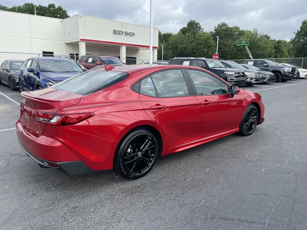 Used 2025 Toyota Camry SE FWD image 26