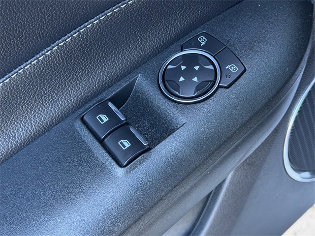 Used 2017 Ford Mustang Premium image 22