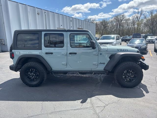 Used 2024 Jeep Wrangler Unlimited AWD/4WD image 11