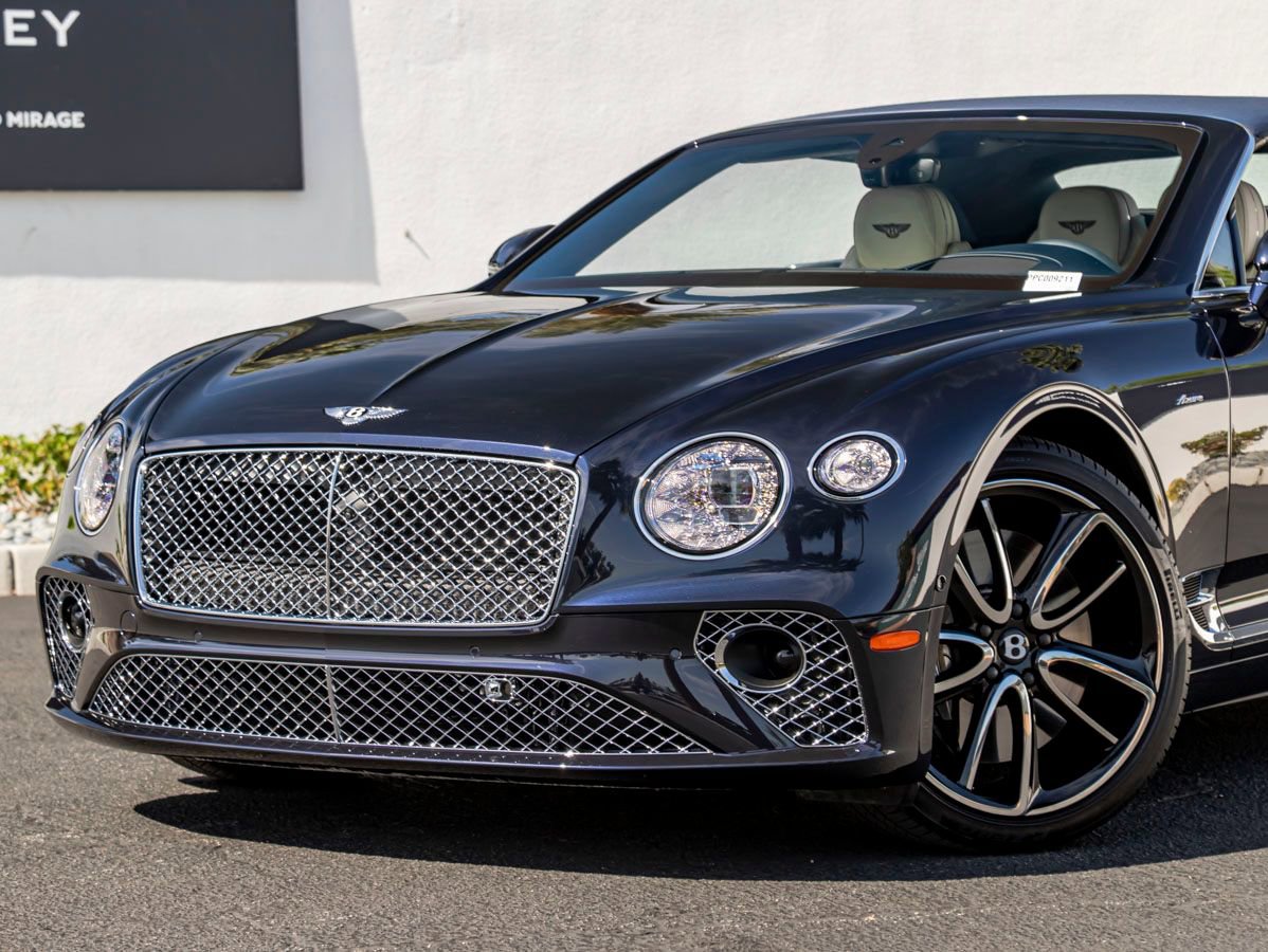 Used 2023 Bentley Continental GT Azure AWD/4WD image 9