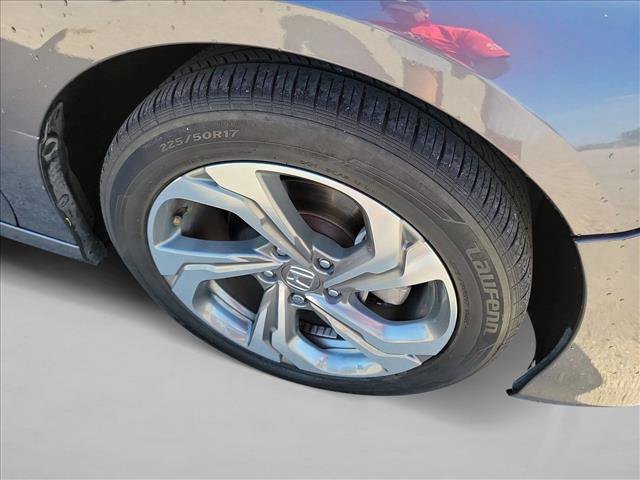 Used 2018 Honda Accord EX-L image 10