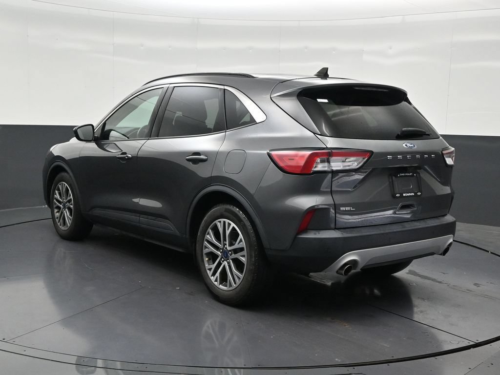 Used 2022 Ford Escape SEL FWD image 3