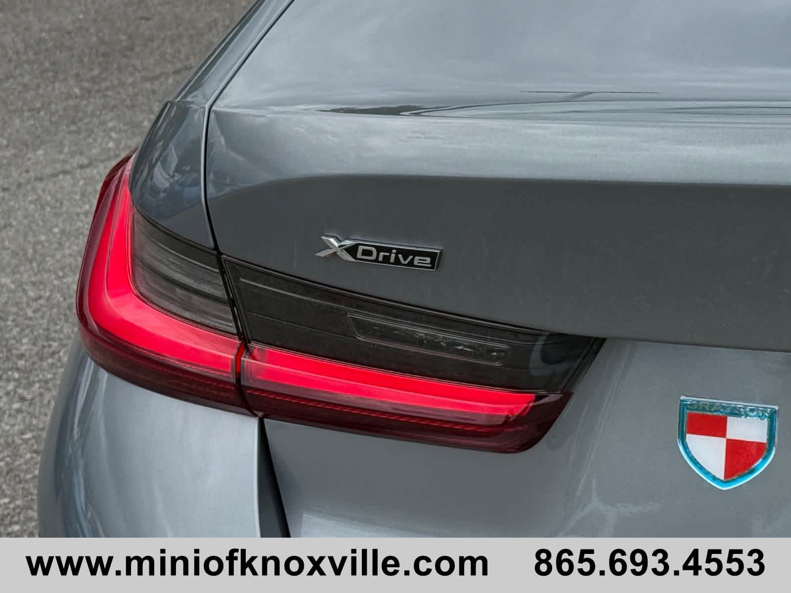 Used 2023 BMW 330i xDrive Sedan w/ Premium Package AWD/4WD image 10