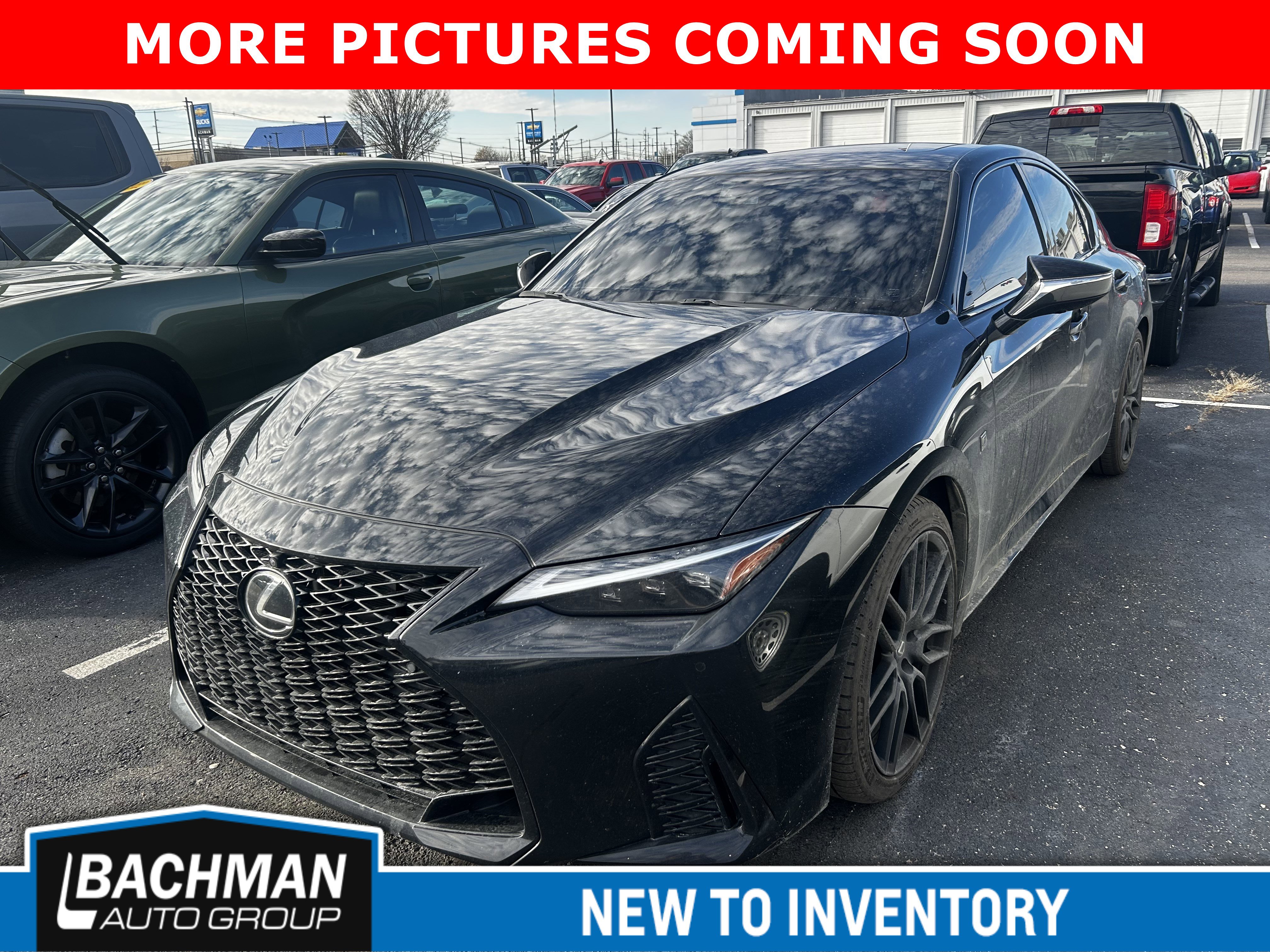 Used 2023 Lexus IS 500 image 4