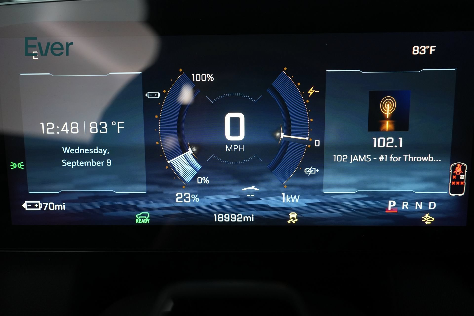 Used 2024 Chevrolet Equinox EV RS FWD image 7