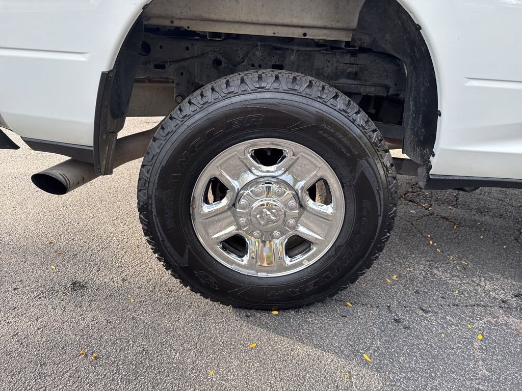 Certified 2022 RAM 2500 Big Horn image 31