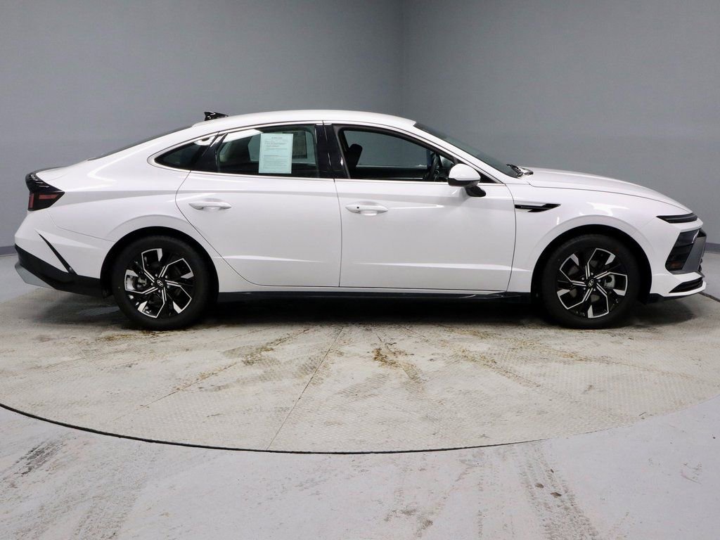 Certified 2024 Hyundai Sonata SEL image 12