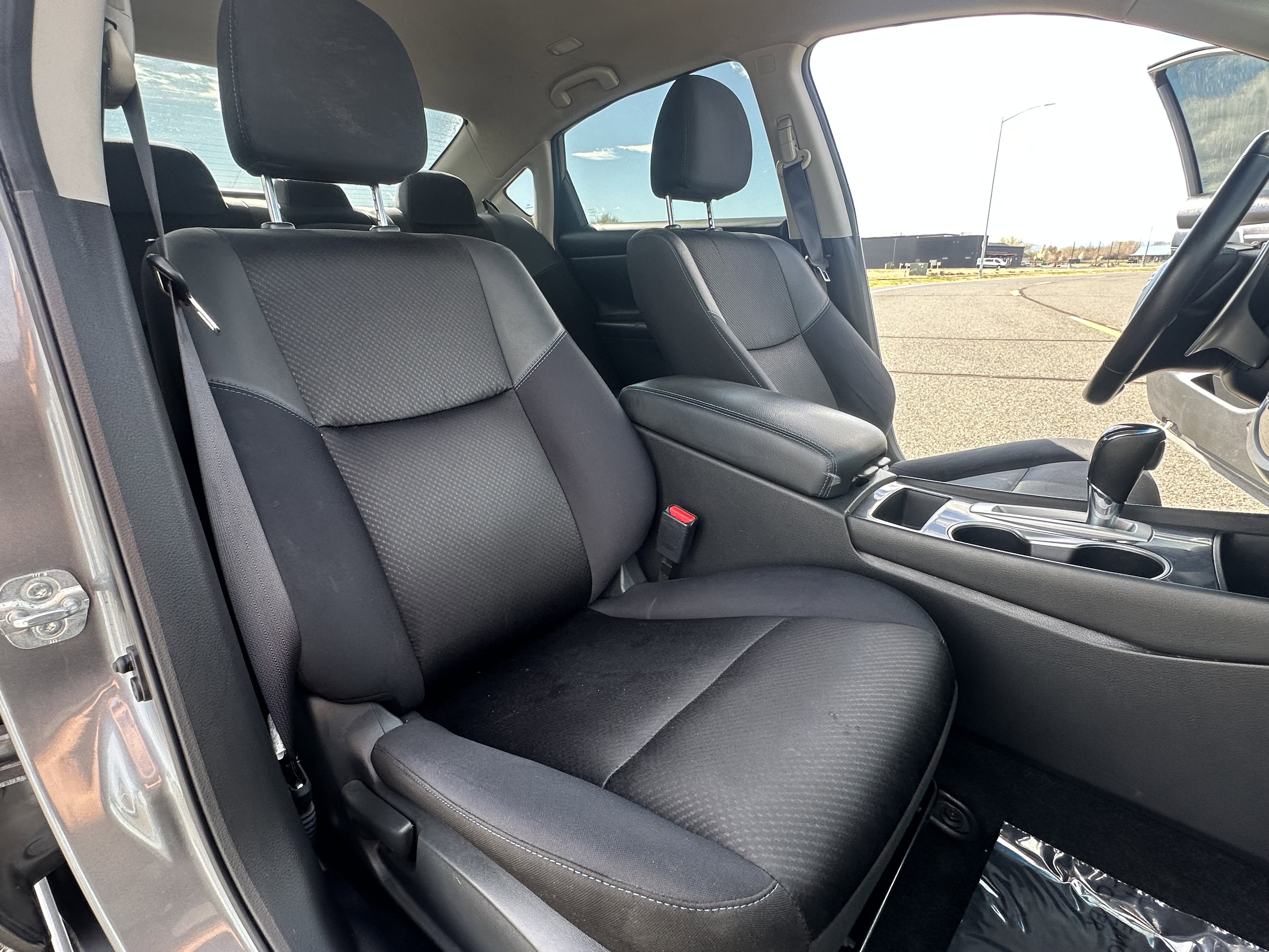 Used 2018 Nissan Altima 2.5 SR FWD image 15