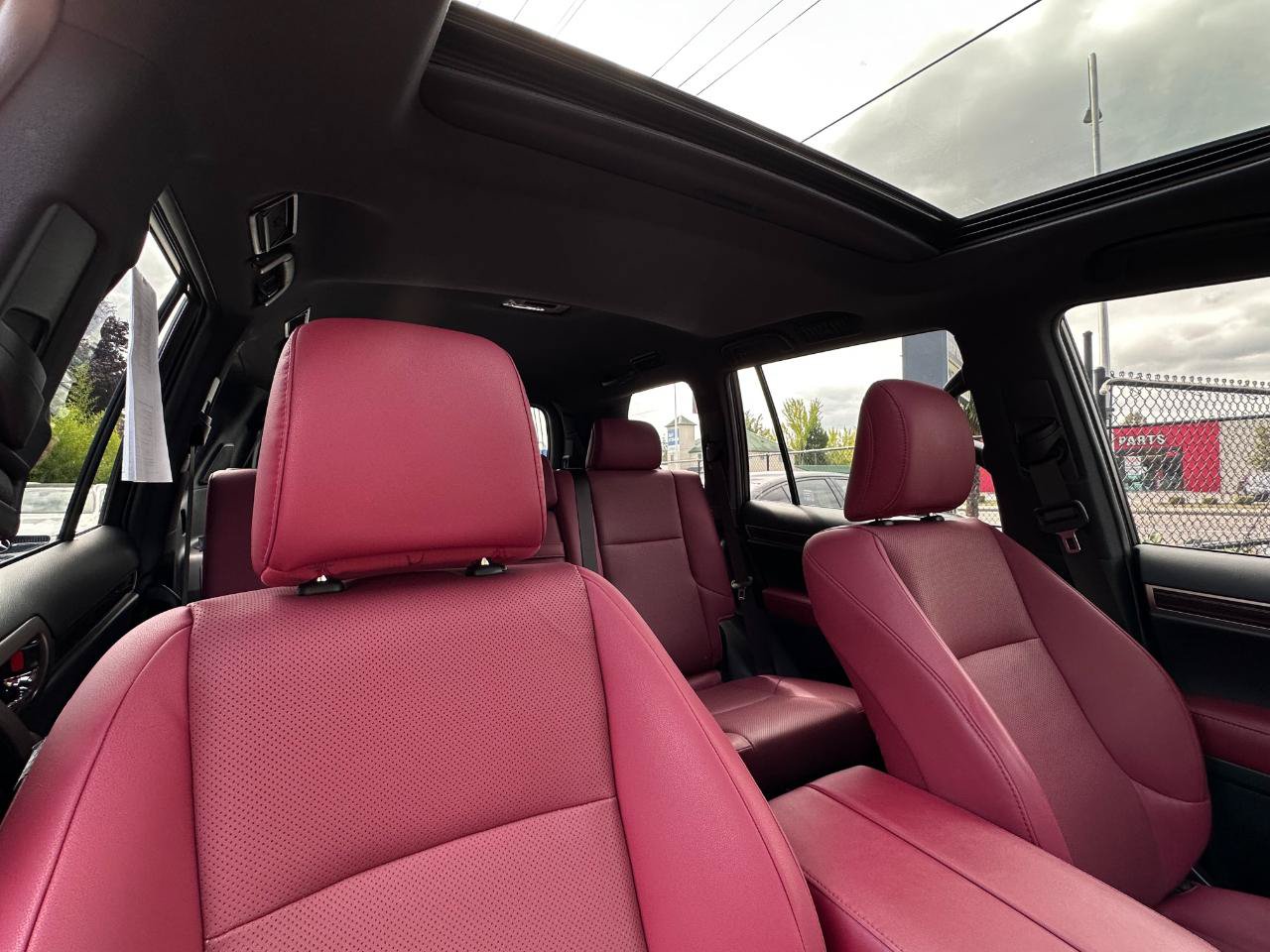 Used 2021 Lexus GX 460 Premium w/ Premium Plus Package AWD/4WD image 4