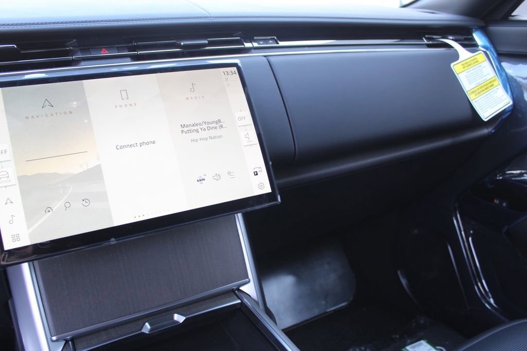 New 2026 Land Rover Range Rover SV image 12