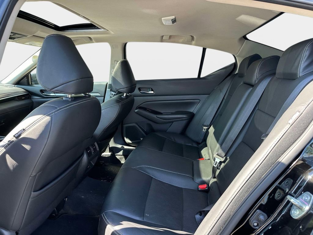 Used 2021 Nissan Altima 2.5 SL AWD/4WD image 8
